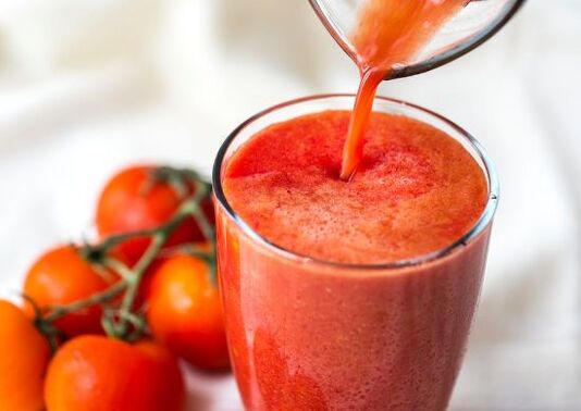 Kilo kaybı için domatesli smoothie